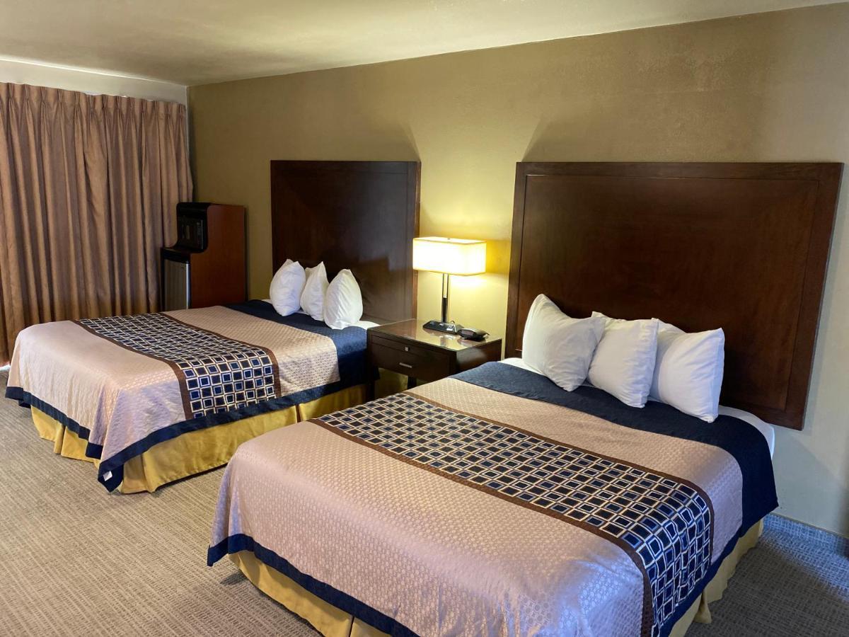 Vino Inn & Suites Atascadero Bagian luar foto