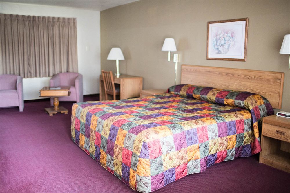 Vino Inn & Suites Atascadero Bagian luar foto