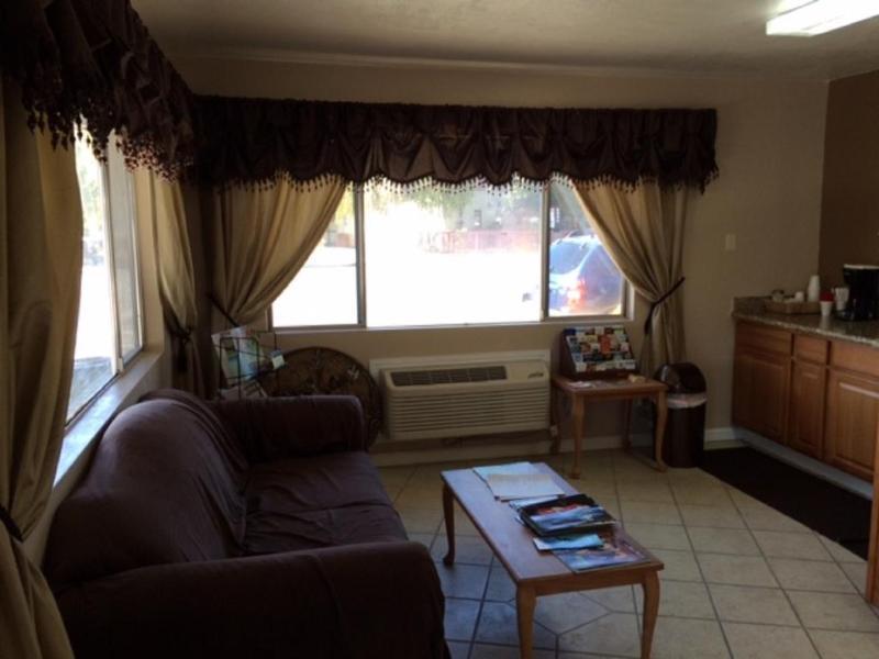 Vino Inn & Suites Atascadero Bagian luar foto