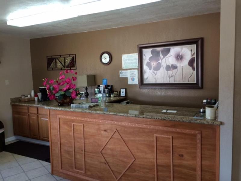 Vino Inn & Suites Atascadero Bagian luar foto