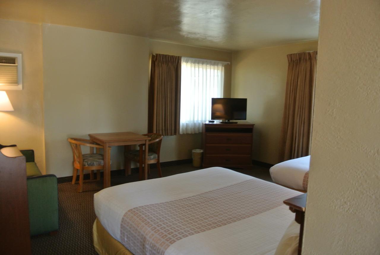 Vino Inn & Suites Atascadero Bagian luar foto
