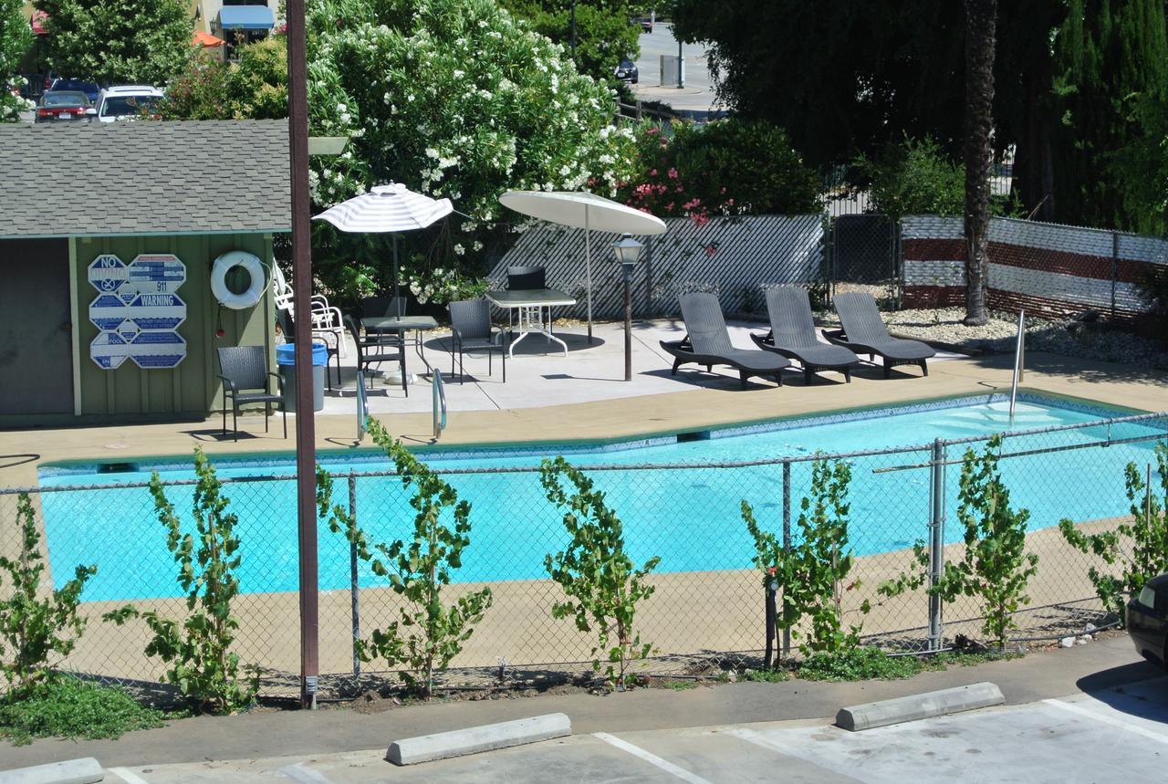 Vino Inn & Suites Atascadero Bagian luar foto