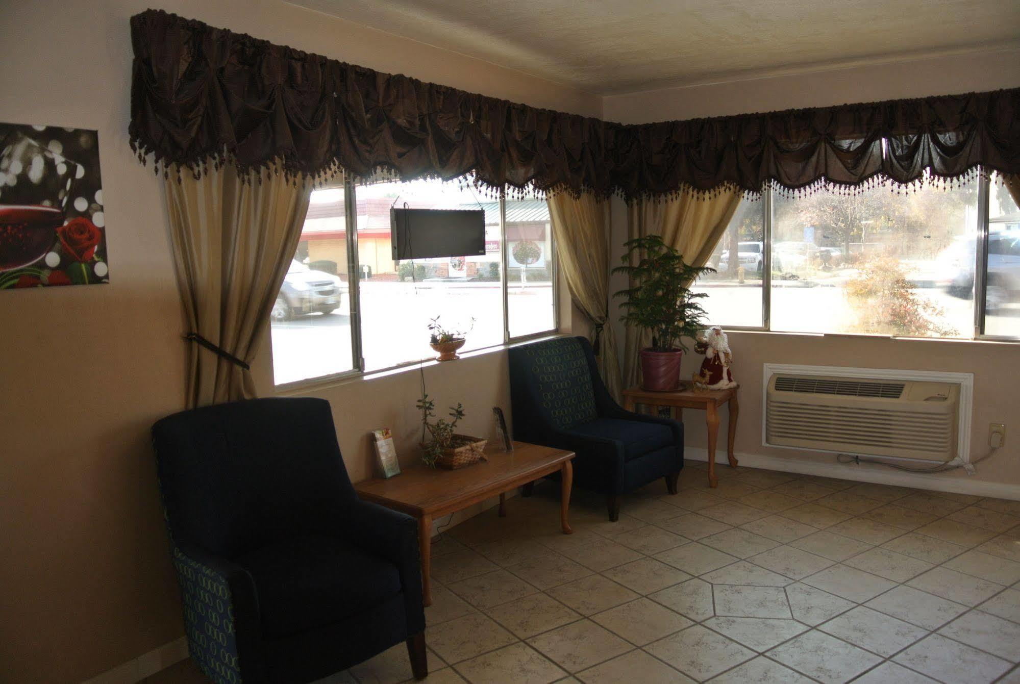 Vino Inn & Suites Atascadero Bagian luar foto