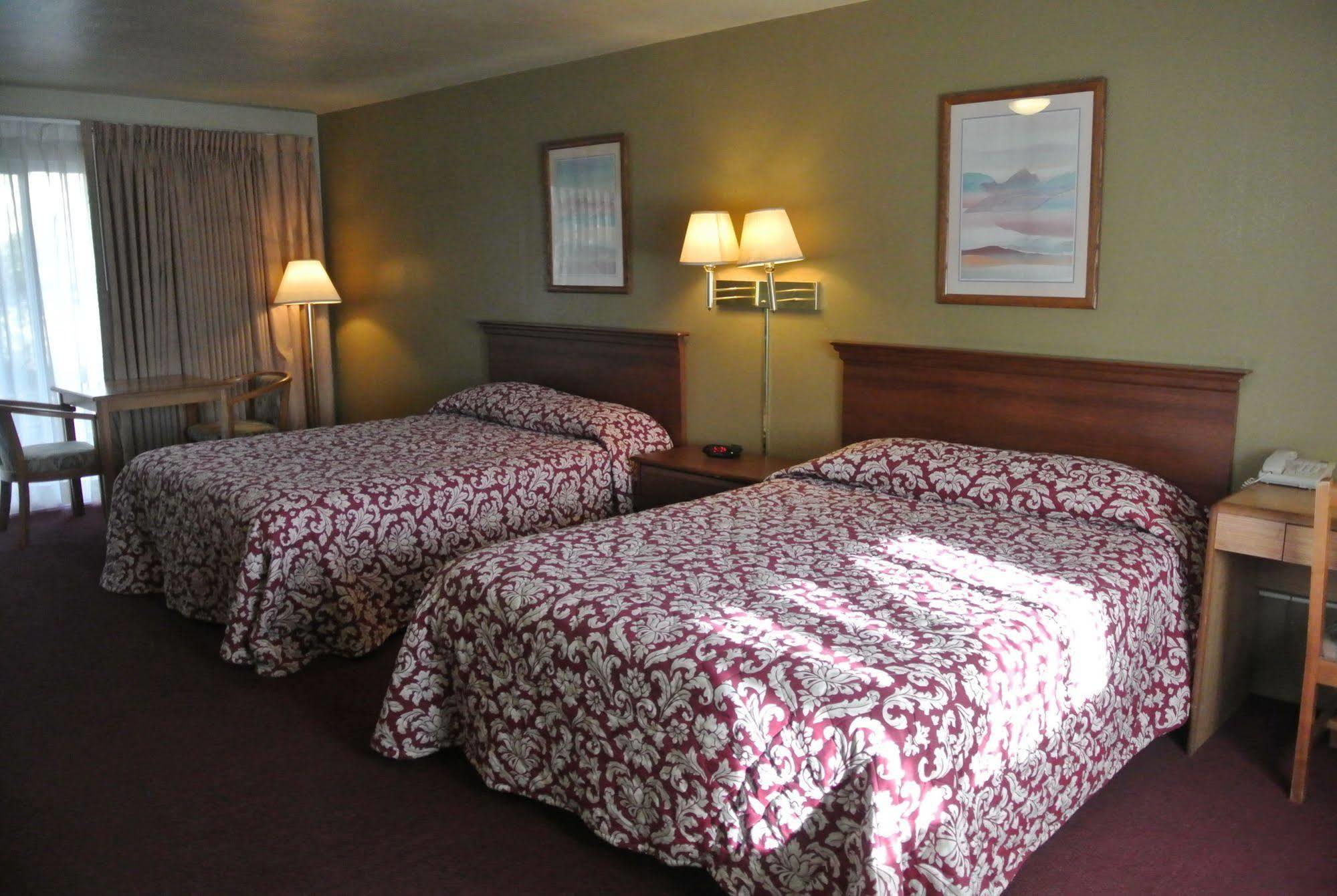 Vino Inn & Suites Atascadero Bagian luar foto