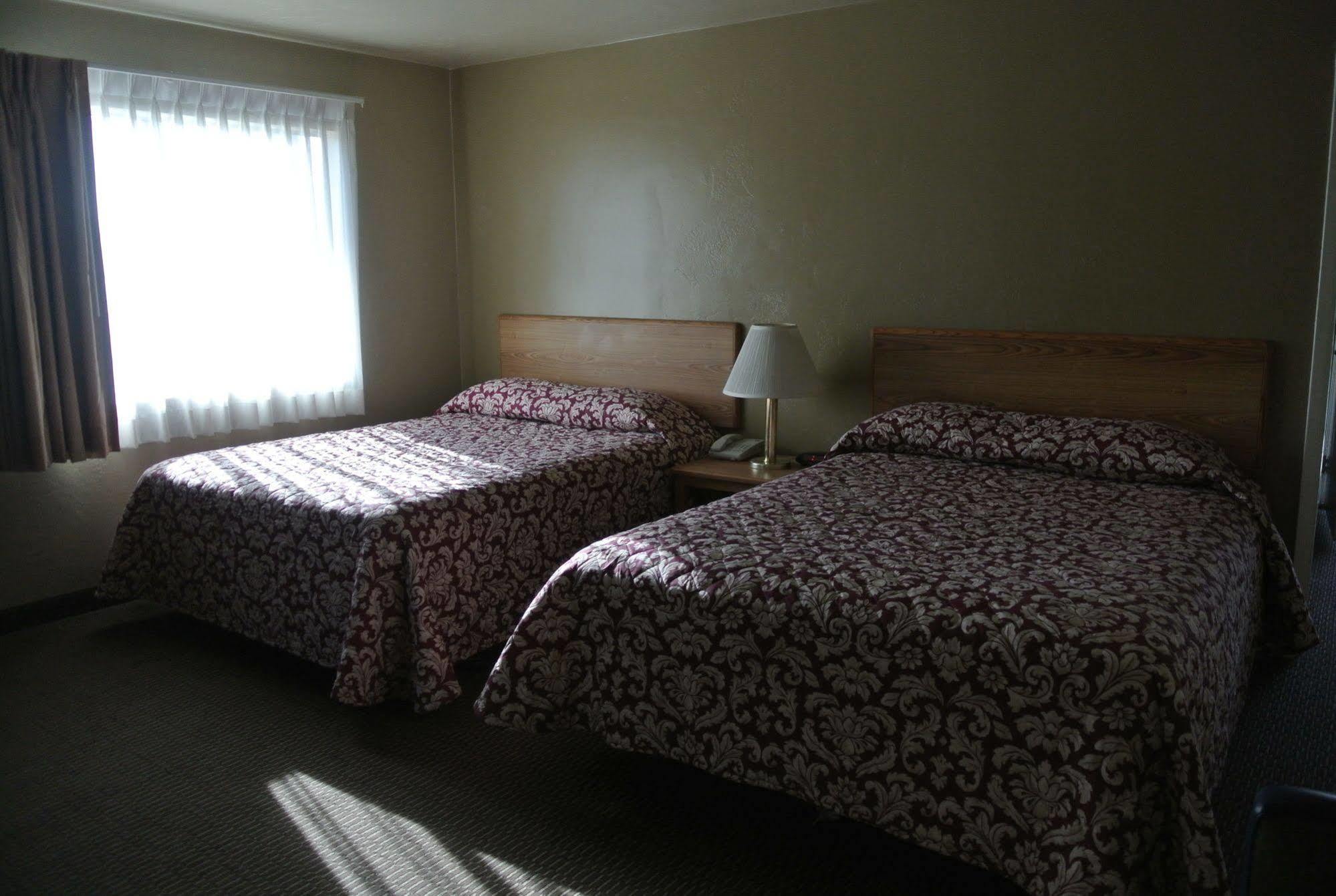 Vino Inn & Suites Atascadero Bagian luar foto
