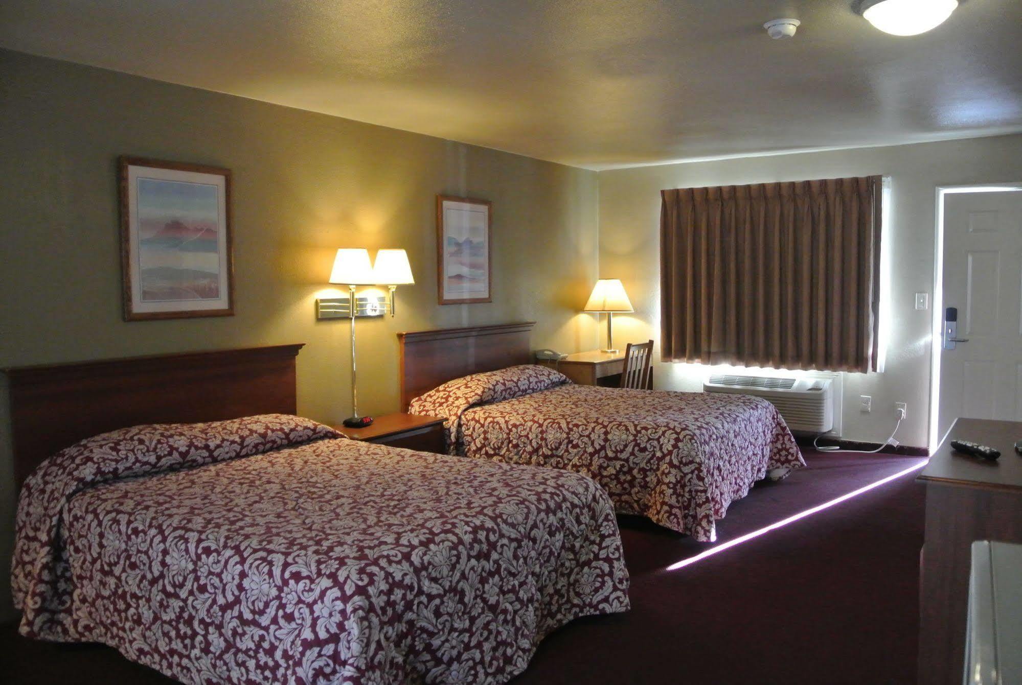 Vino Inn & Suites Atascadero Bagian luar foto