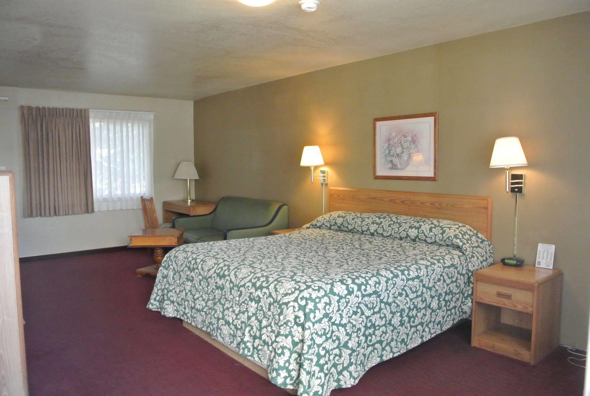 Vino Inn & Suites Atascadero Bagian luar foto
