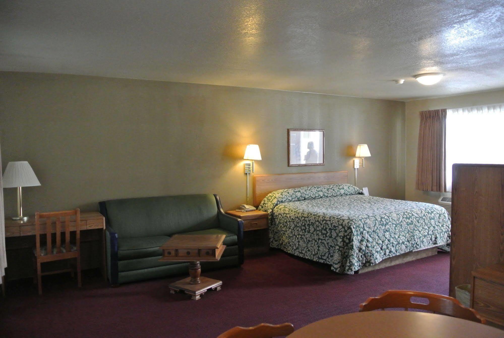 Vino Inn & Suites Atascadero Bagian luar foto