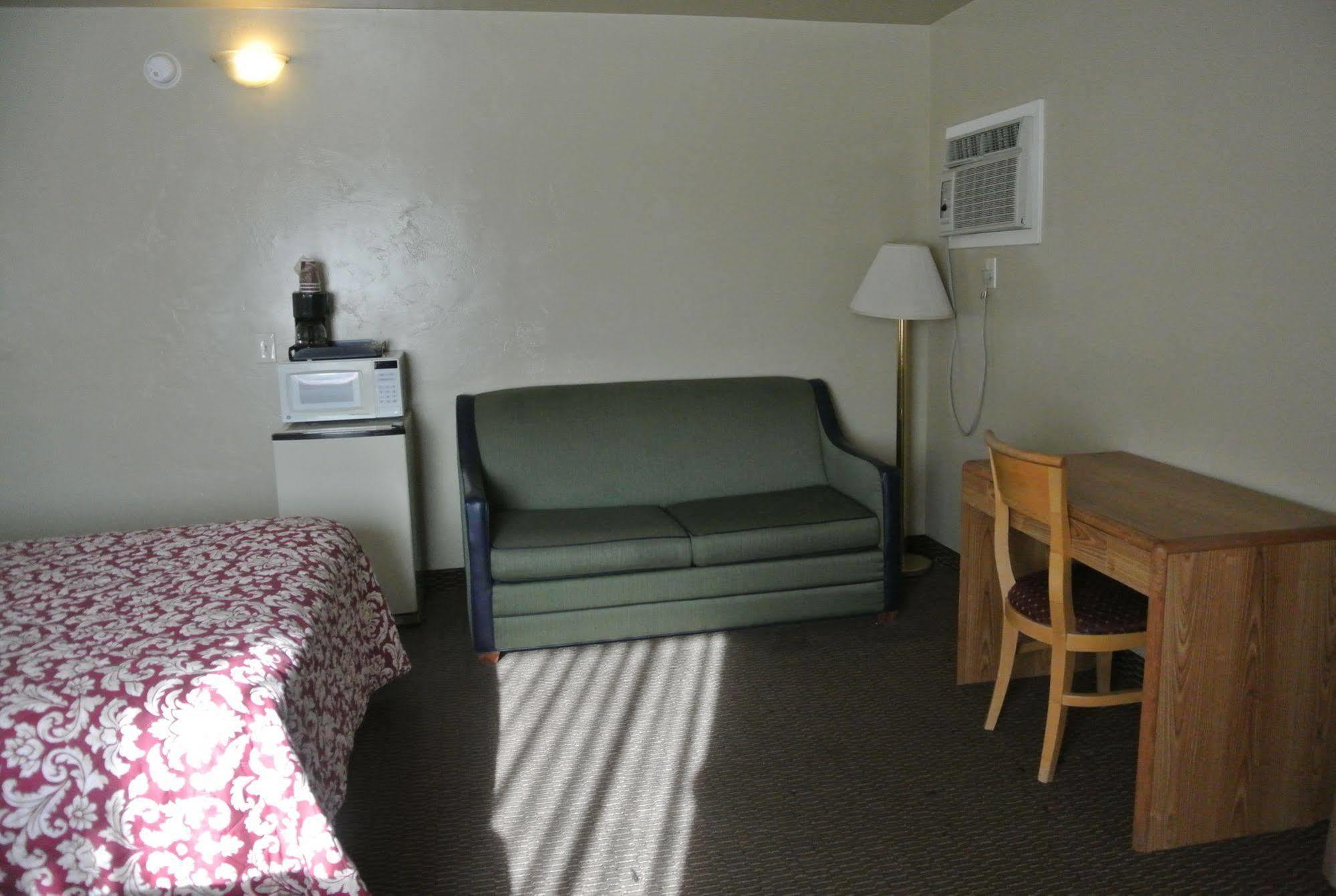 Vino Inn & Suites Atascadero Bagian luar foto